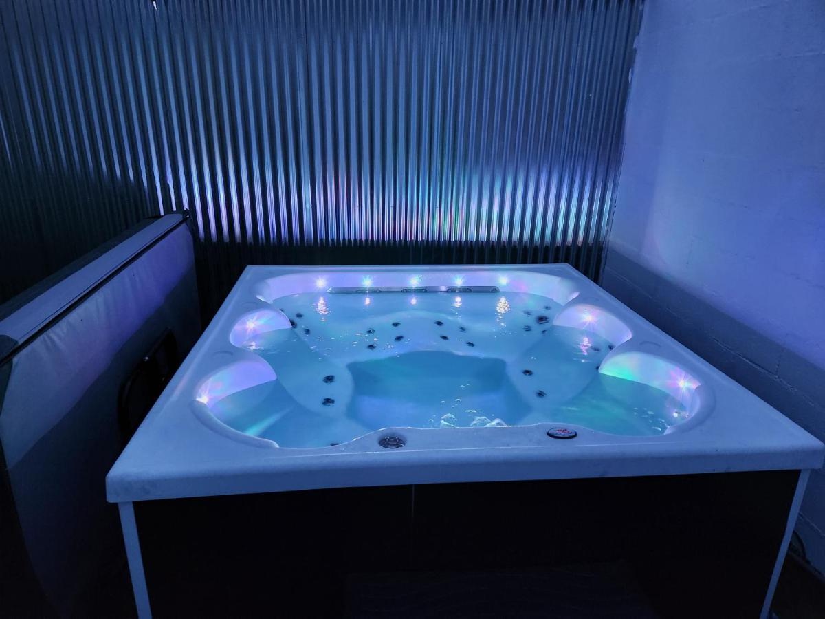 De Charme Proche Loire A Velo Avec Jacuzzi Privatif Holiday home *